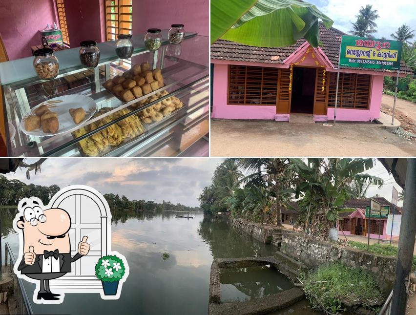 Mayoora Restaurant,Nedumudy