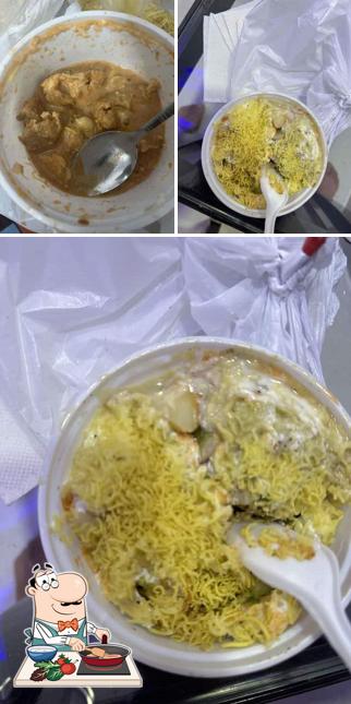 Chicken curry at Amritsari Golgappe