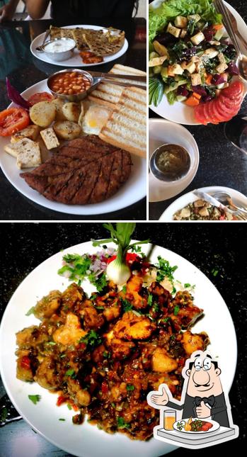 Food at La Bougainvillea