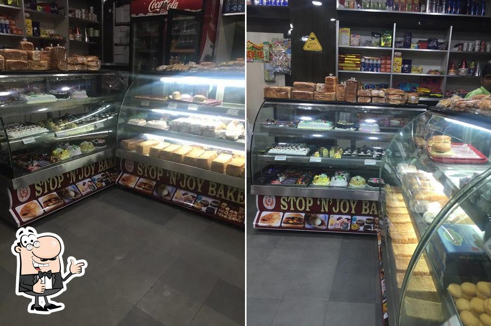 Look at this picture of Stop N Joy Baker's