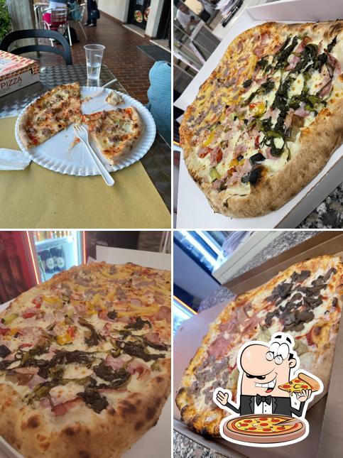 Prenditi tra le svariate varianti di pizza