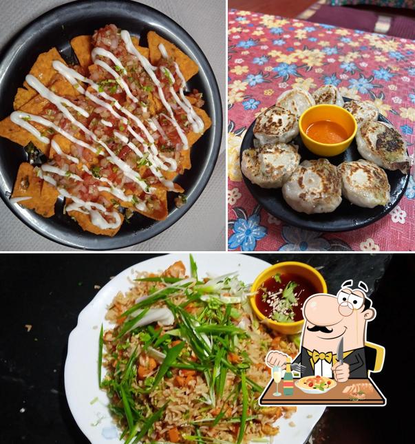 Pad thai at Momos Corner(North East Delicacy) Pad thai at Momos Corner(North East Delicacy)