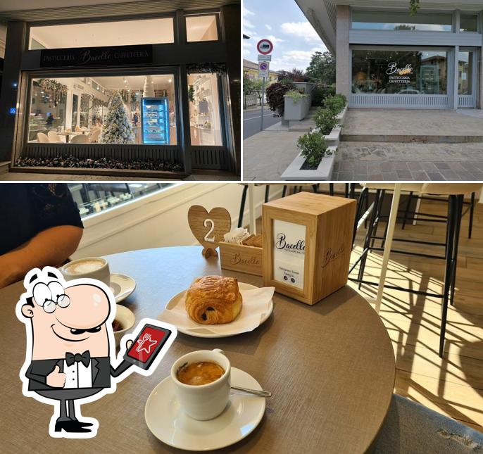La esterno e cibo del ristorante