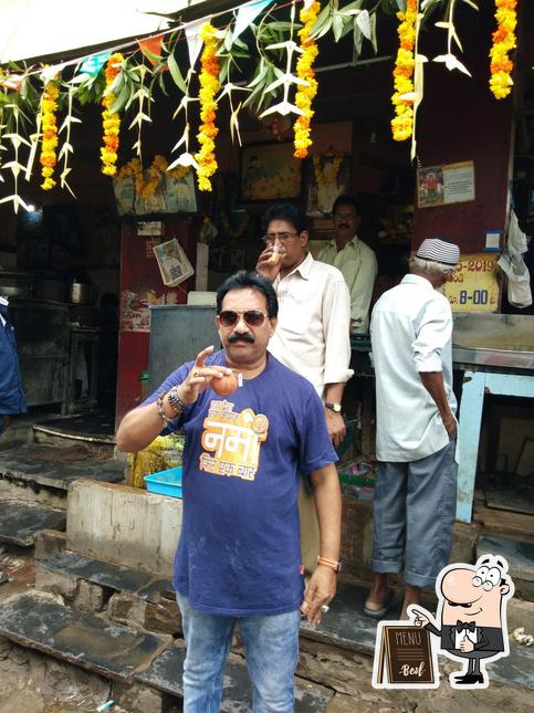 Look at the image of Swathi Tiffins