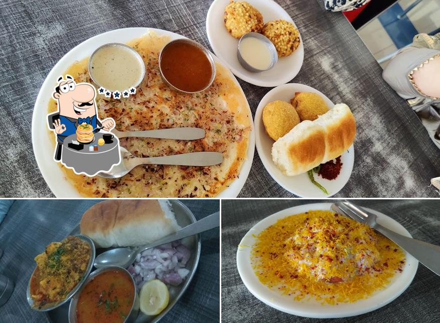 Food at Apurva Kamat Restaurant