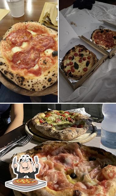 A Elvy’s Neapolitan Pizza, puoi goderti una bella pizza