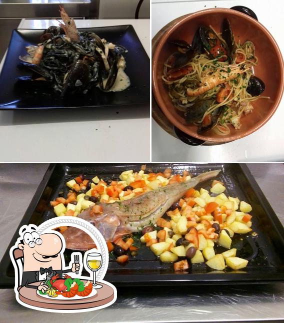 Prenditi la cucina di mare a La Piroga