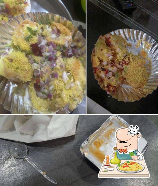Food at Ramu Snacks
