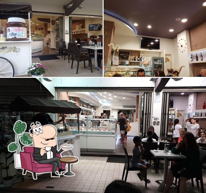 Siediti a un tavolo di Bar Gelateria Lucia