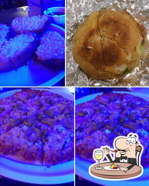 Meals at EK ONE UNO PIZZA
