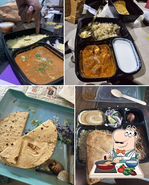 Chicken curry at Lunchbox - Meals & Thalis