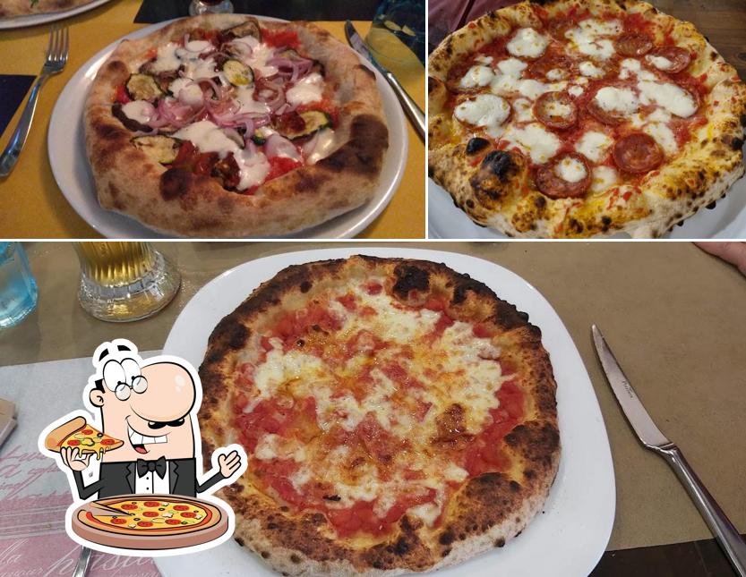 Prenditi una pizza a Osteria Pizzeria Il Vicolo