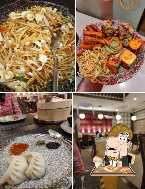 Pad thai at Ching Singh
