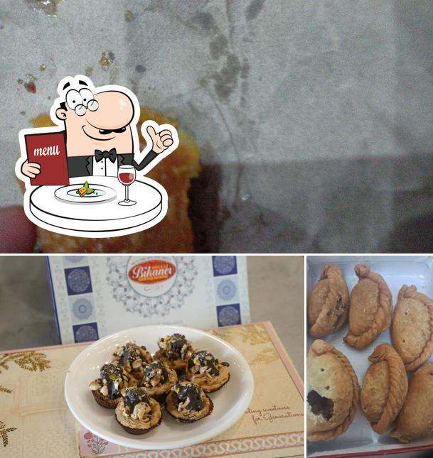 Food at Hinglaj Bikaner Mishthan Bhandar