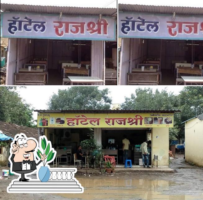 The exterior of Hotel Shivanshi