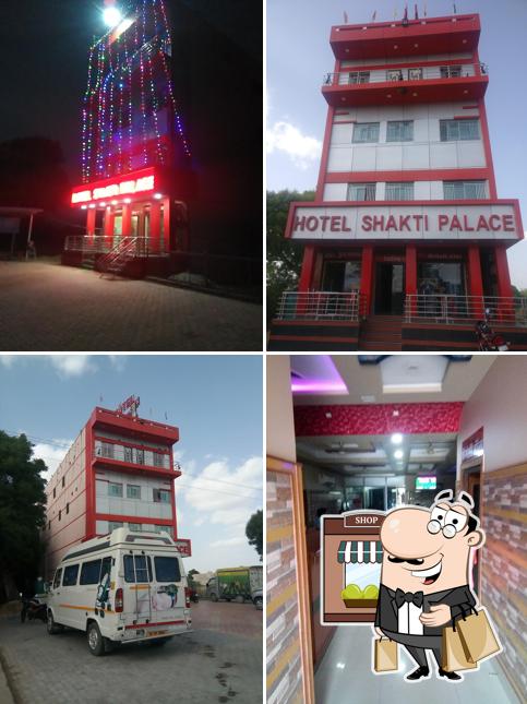 The exterior of Hotel Shakti Palace