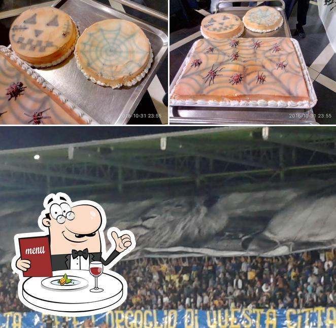 La foto della cibo e esterno di Il Galletto Fortunato Srl