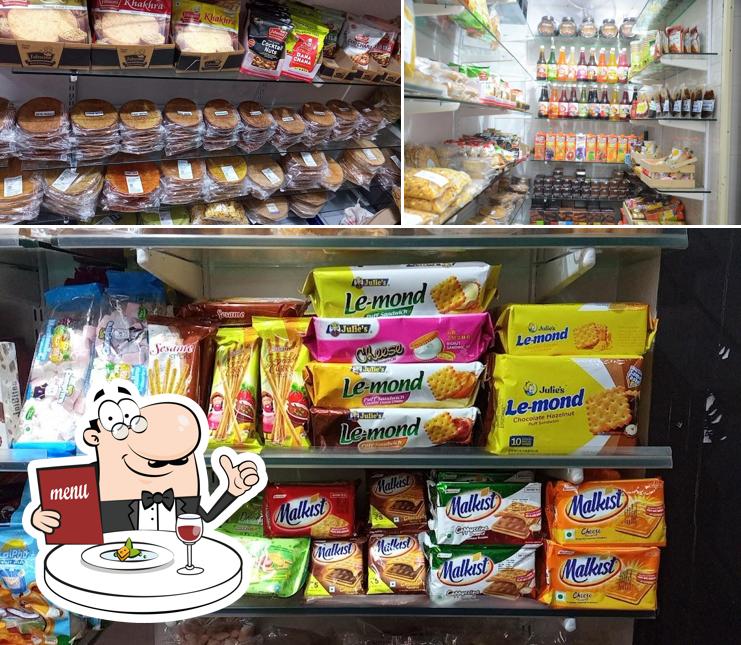 Surti Namkeen, Sweets, Dryfruits & Fast Food Shop Vasai is distinguished by food and exterior