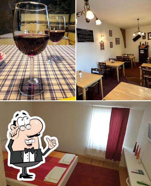 La interni e vino del ristorante
