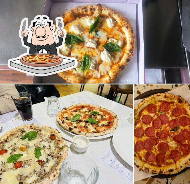 Try out pizza at Nomad Pizza, Mumbai