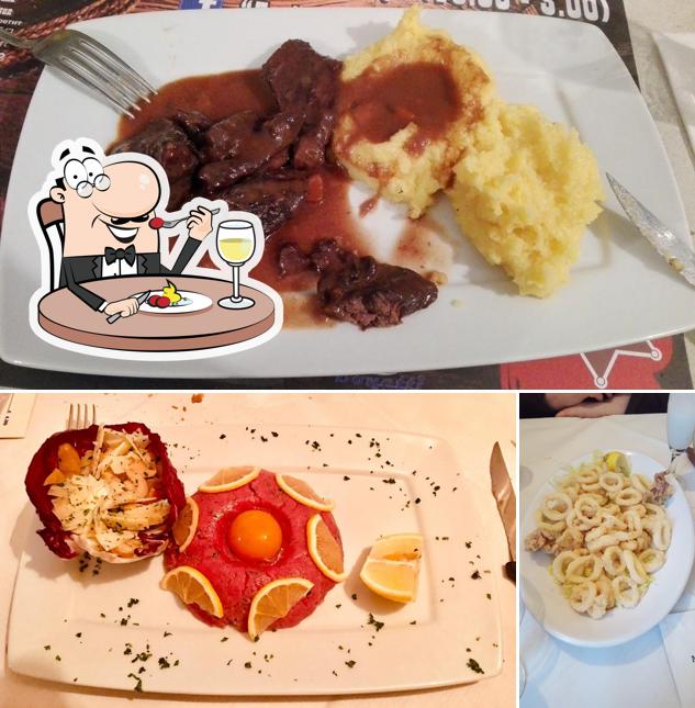 Cibo al Trattoria Aurora