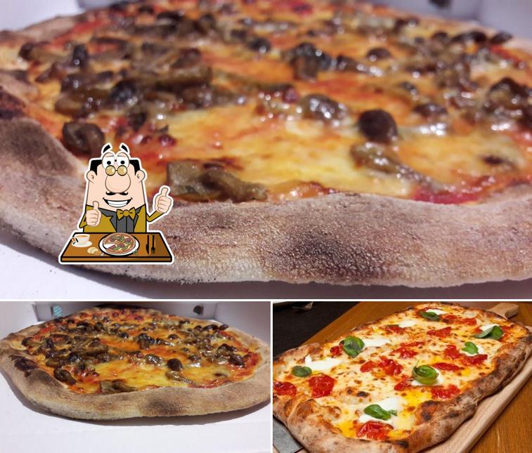Ordina tra le molte varianti di pizza