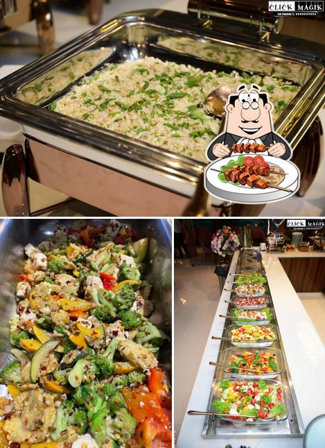 Meals at Pizza Zone Signature - Kompally