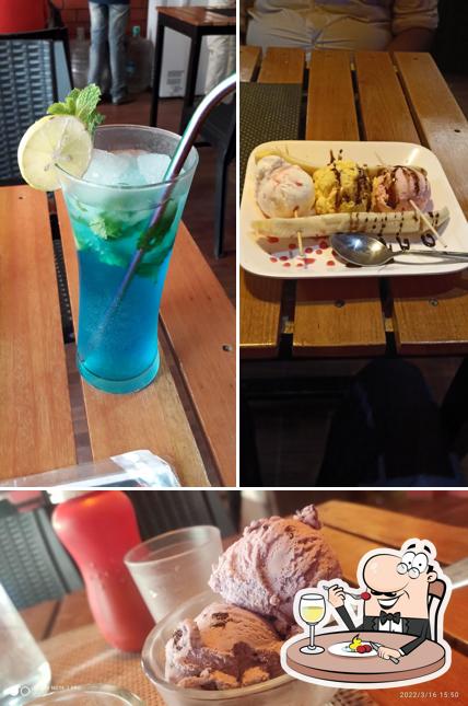 Food at Infinity Juices & Snacks