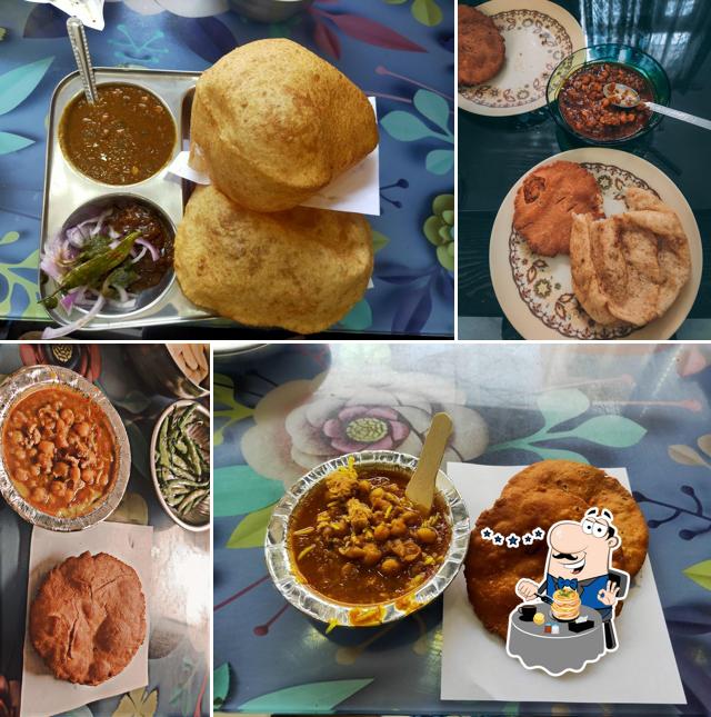 Meals at Vinod Kachori Wala
