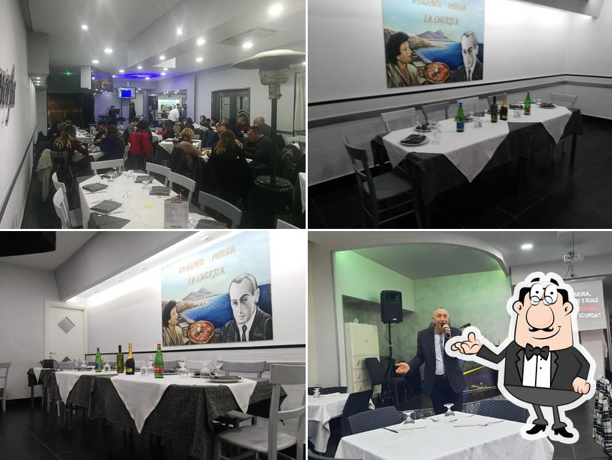 Siediti a un tavolo di Ristopizza La Smorfia