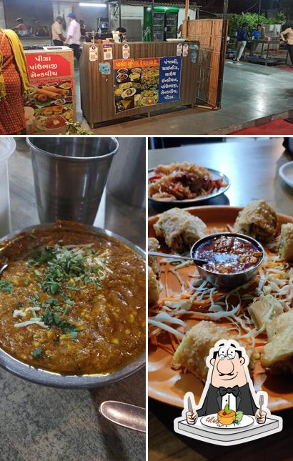 The photo of food and interior at New Metro Restaurant