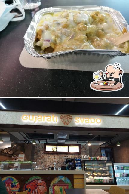 Food at Gujarati svado @T3 arrival