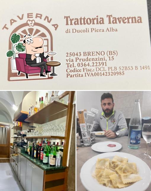 Dai un'occhiata agli interni di Trattoria Taverna