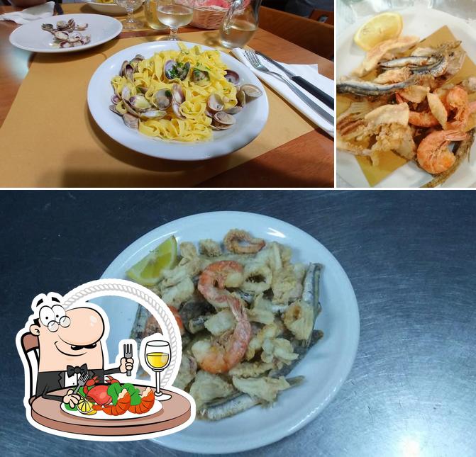 Prova la cucina di mare a Trattoria del Piano