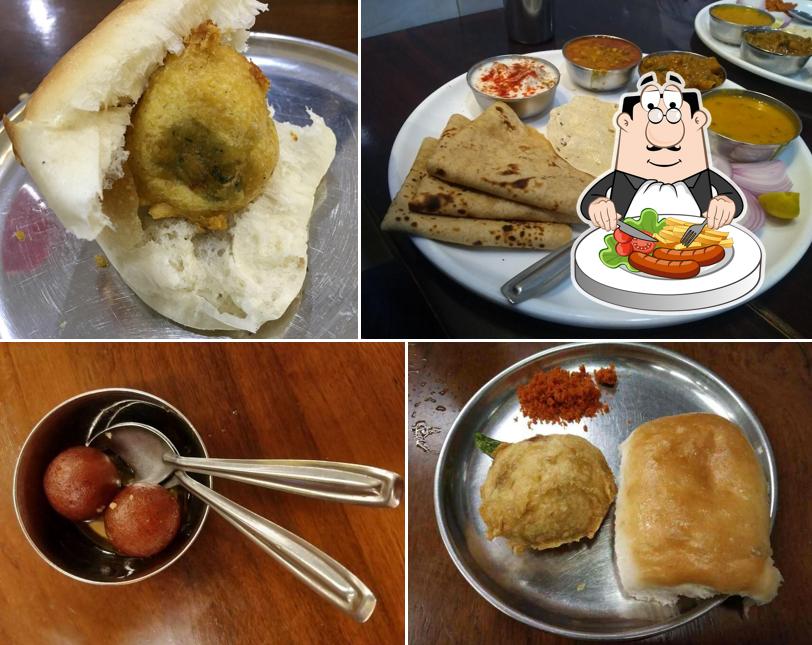 Meals at Gadkari Katta thane