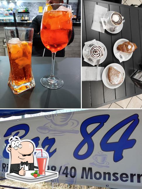 Goditi un drink a Caffe 84