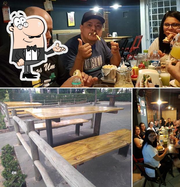 O interior do Fioti's Lanches