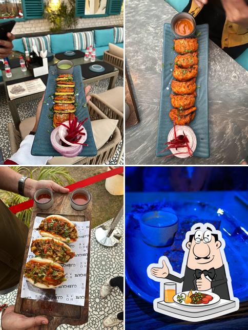 Food at Clubhouse Gardens and Banquets