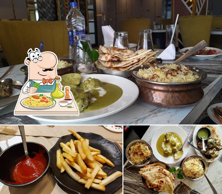 Food at JOLLY DINE