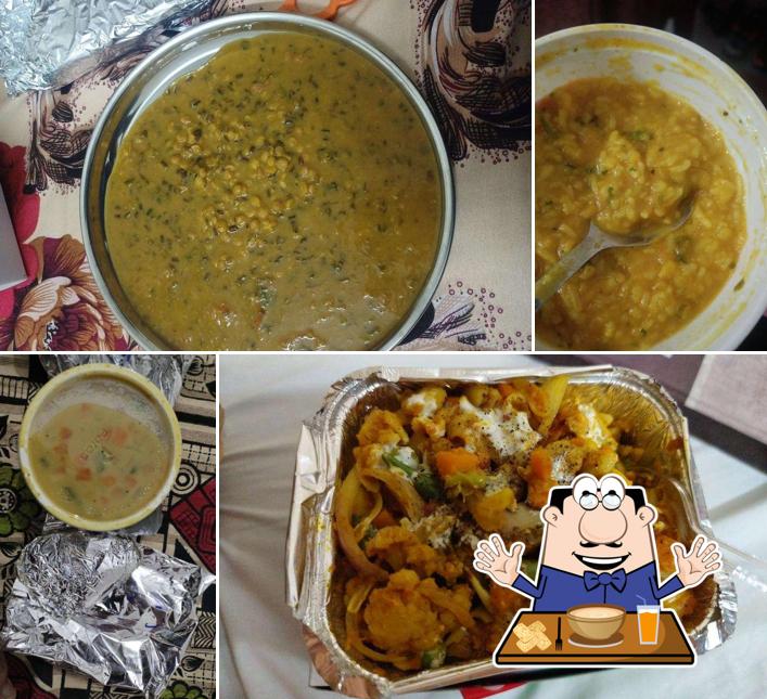 Clam chowder at Neelgiri Hot Meals Services