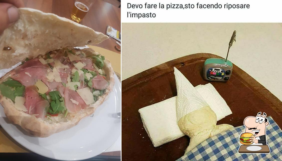 Ordina un hamburger a Voglia Di Pizza 2 Di Amatruda Francesco