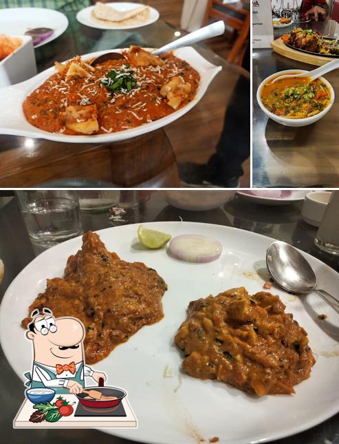 Chicken curry at Aatithya Restaurant