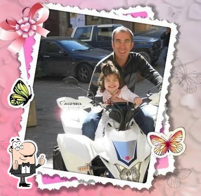 Ecco una foto di Etoile