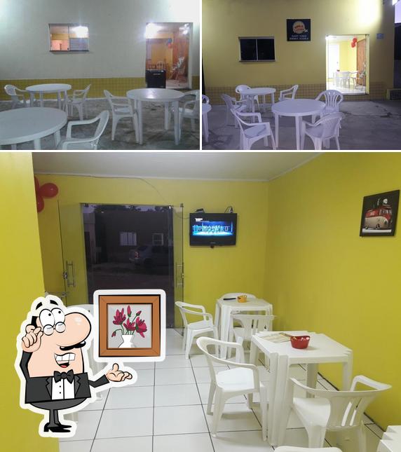 Mega Lanches