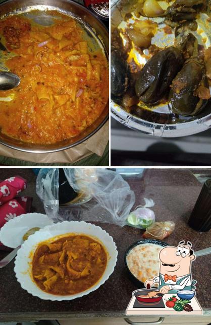 Chicken curry at Charchit Food And Beverages