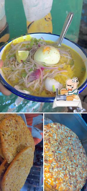 Garlic bread at HAJI IRFAN SHEERMAL WALE