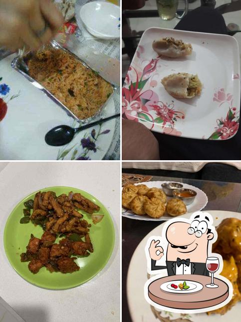 Food at 123 Cafe & Restaurant