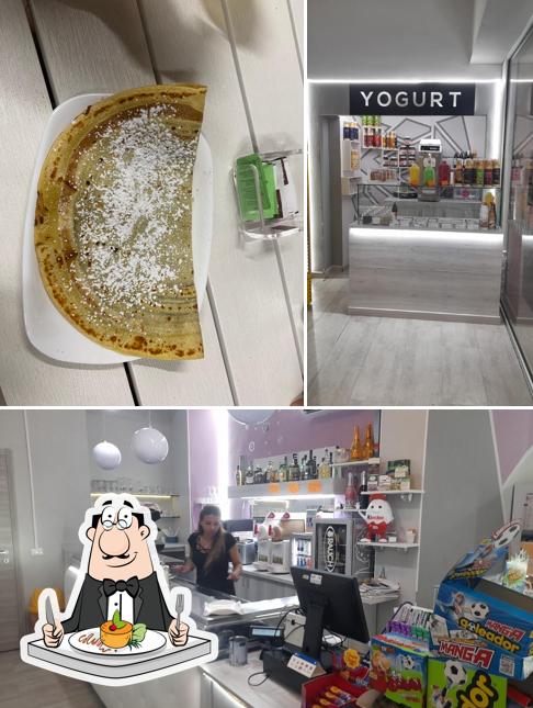 Bar Tiffany si caratterizza per la cibo e interni