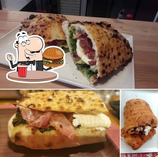 Prenditi un hamburger a Farina
