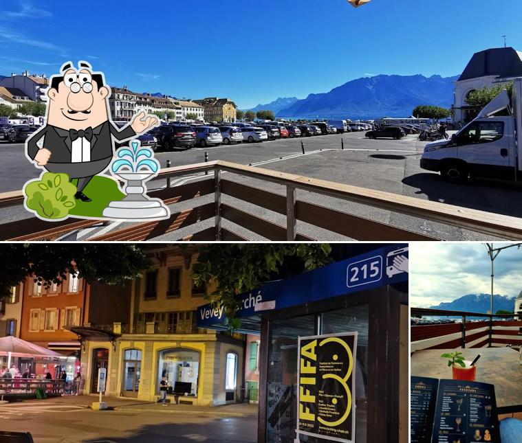 Vintage Cocktail bar